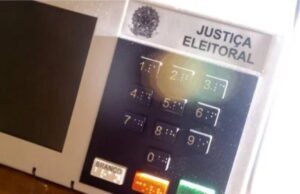 Vídeo: TSE faz campanha para estimular voto de brasileiros com mais de 70 anos