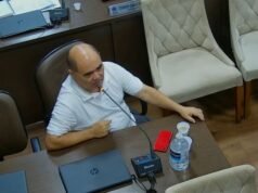 Vereadores de São Luís se irritam com “deboche” de representantes do executivo e encerram audiência