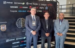 DELEGADO-GERAL JAIR PAIVA PARTICIPA DO 1º ENCONTRO NACIONAL DE TECNOLOGIA E INTELIGÊNCIA PARA LÍDERES E GESTORES DA POLÍCIA CIVIL, EM MATO GROSSO