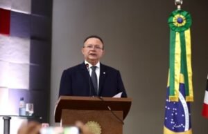 Governador reeleito Carlos Brandão, senador e deputados eleitos são diplomados pelo TRE no Maranhão