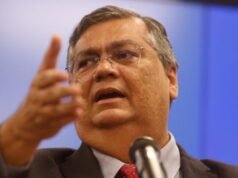 Fake News: Dino define agência “leve” para regular redes e nega punitivismo