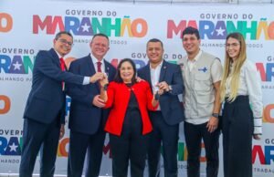 Reforço na saúde: Governador Carlos Brandão entrega duas novas ambulâncias ao município de Paço do Lumiar