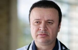 Vídeo: Diretor do Hospital Universitário (HU) elogia médico infantil e nega falha profissional