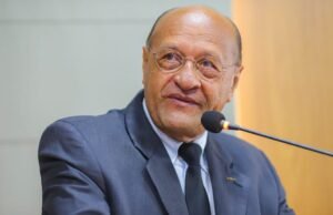 VEREADOR PAVÃO FILHO SOLICITA AGÊNCIA DA CAIXA ECONÔMICA FEDERAL PARA A CIDADE OPERÁRIA