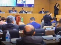 Vereadores derrubam vetos de Eduardo Braide