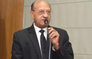 Câmara Municipal aprova solicitação de autoria do vereador Professor Pavão Filho referente a recursos do FUNDEF aos profissionais do magistério; assistam