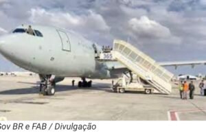 Israel: primeiro voo de repatriação decola com 211 brasileiros