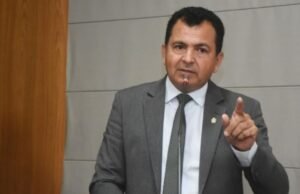 Vereador de São Luís tem casa invadida por bandidos