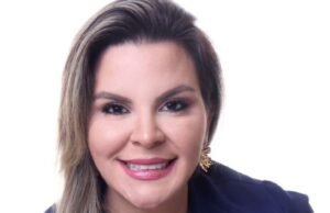 Hoje: Celebre o amor em grande estilo na noite mais romântica do ano na Villa Reale Buffet